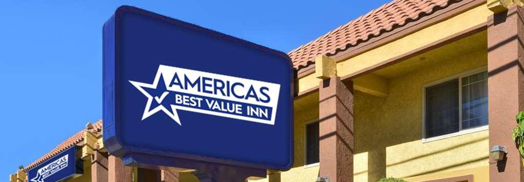 Americas Best Value Inn North Port Exterior photo